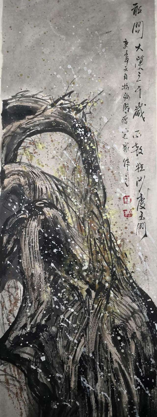 《昂首苍天,气壮山河》,著名画家王照华胡杨雄鹰新作