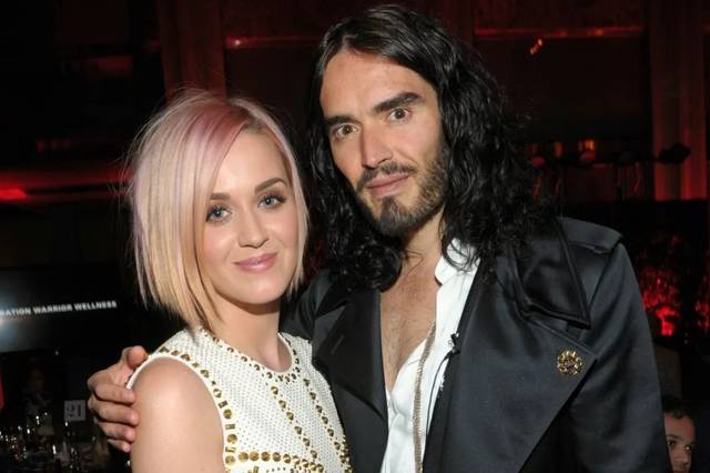 最可恨的是,当时这个男人是以短信的方式跟水果姐katy perry提出分手