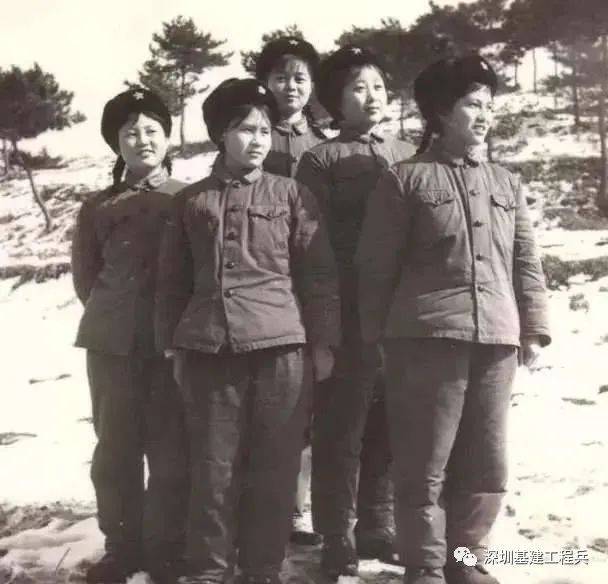 女神们38节日快乐致敬基建工程兵女兵及一线女性医务工作者