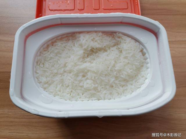 懒人自热米饭,15元一盒的红烧牛肉饭,不用切菜洗碗,12分钟即食,怎么样