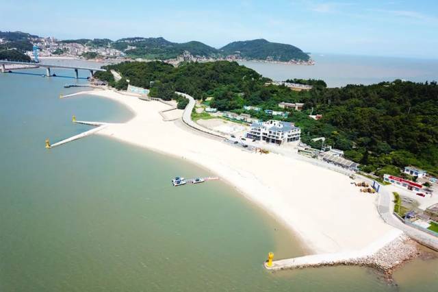 实施旅游兴区战略 高水平建设国际旅游岛