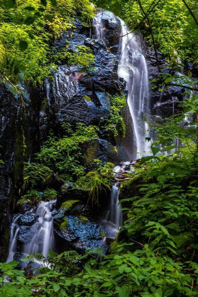 山清水秀,风景绝美!一山一水的隔离将其打造成"世外桃源"