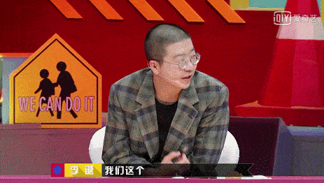 开心是最简单,最重要,最了不起的,我希望大家看到我就笑.