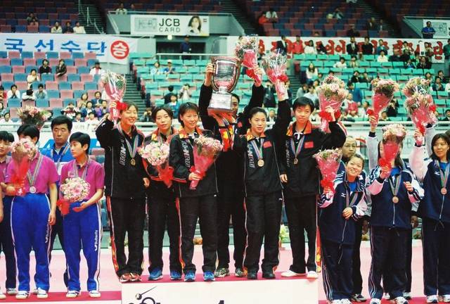 2001年第46届大阪世乒赛,孙晋获得女团冠军.
