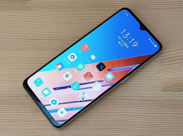 oppo reno3元气版5g上手体验:活力满满的5g靓拍小伙伴