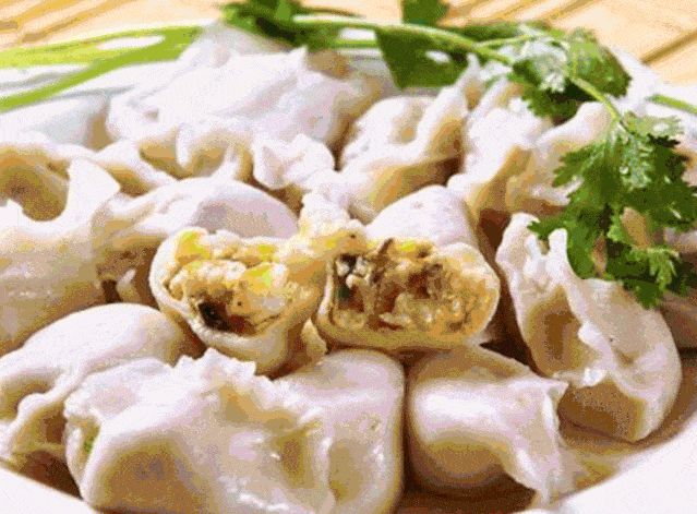 8元【小东北速冻水饺】轻享4款经典美味(牛肉大葱,猪肉三鲜,猪肉大葱