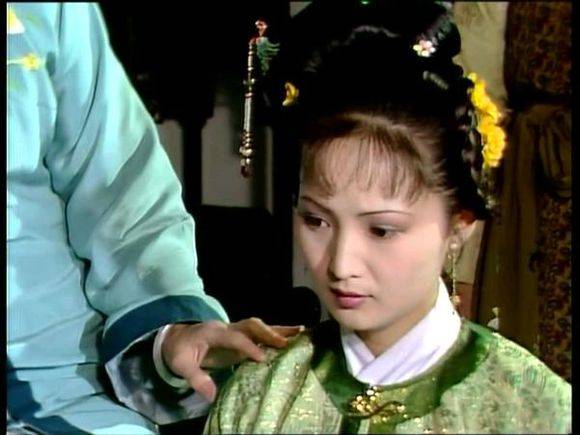 平儿跟了贾琏几年,为啥没怀孕?你看琏二爷的小厮怎么说?
