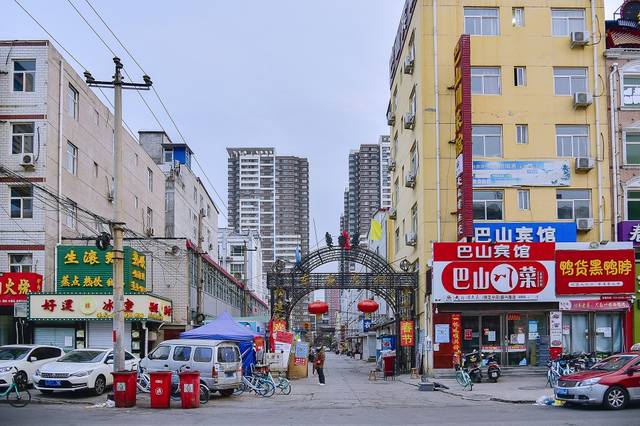 实拍保定最著名小吃街 盛兴西路便民市场 消失前最后纪念