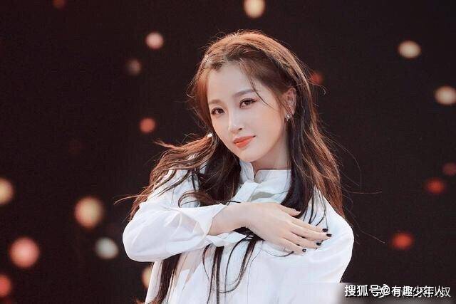 《青春有你2》论实力，这三人最有可能c位出道，虞书欣都得靠边站