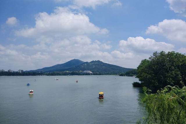 江南三大名湖,只有它是国家4a级景区,仅存的江南皇家园林_手机搜狐网