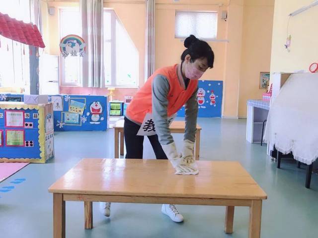 【疫情防控不松懈 应急演练防未然】——红黄蓝幼儿园
