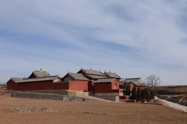 东岳庙大殿背立面