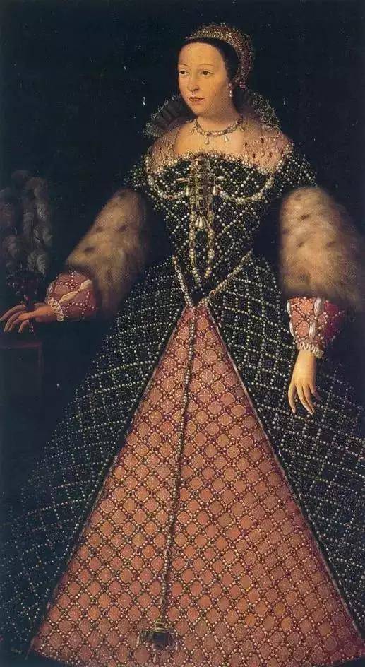 风靡400年,18世纪欧洲最火的时尚单品,它是贵族淑女的