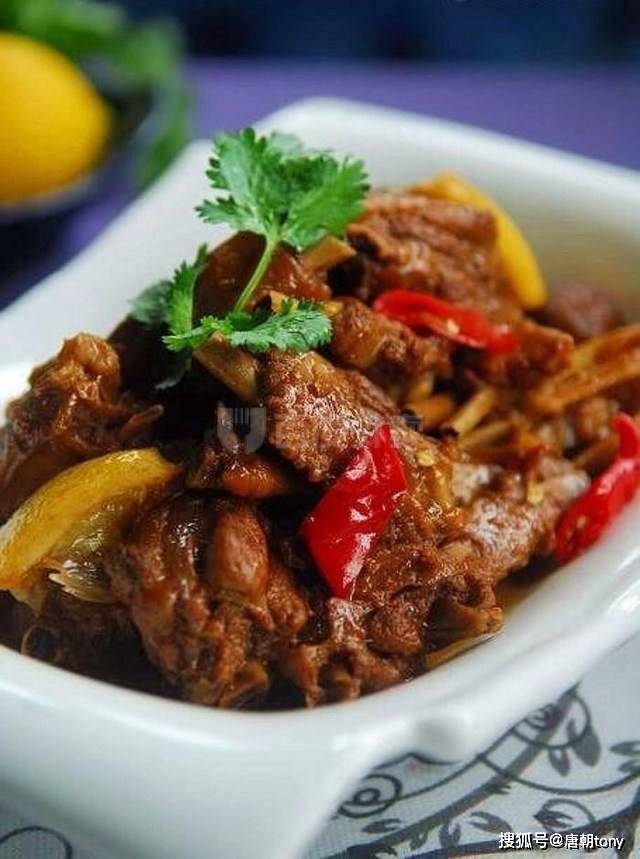 舌尖上的广西:去南宁一定要吃的特色美食——柠檬鸭
