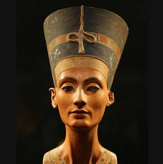 埃及王后:揭密纳芙蒂蒂