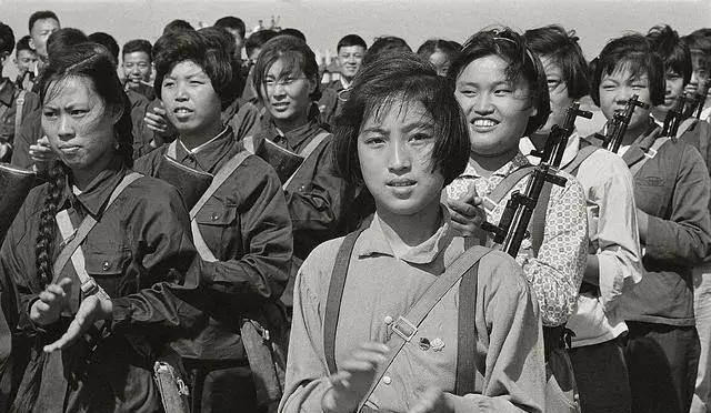 令人着迷的老照片,记录新中国时期的百姓