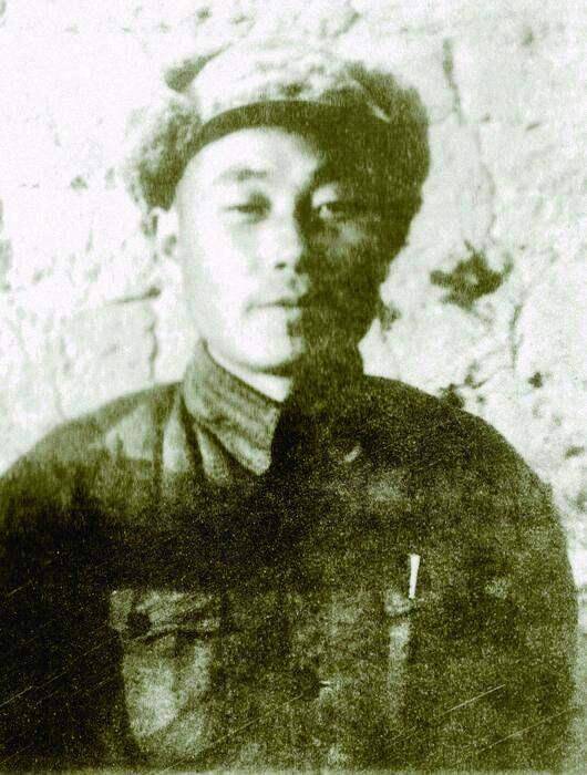 【胡炳云(1911-1996),四川南充人,开国少将.