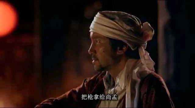 两人最后一次跳起当年的定情之舞,已经决心赴死的尚蒙没想到,玉帕蒂