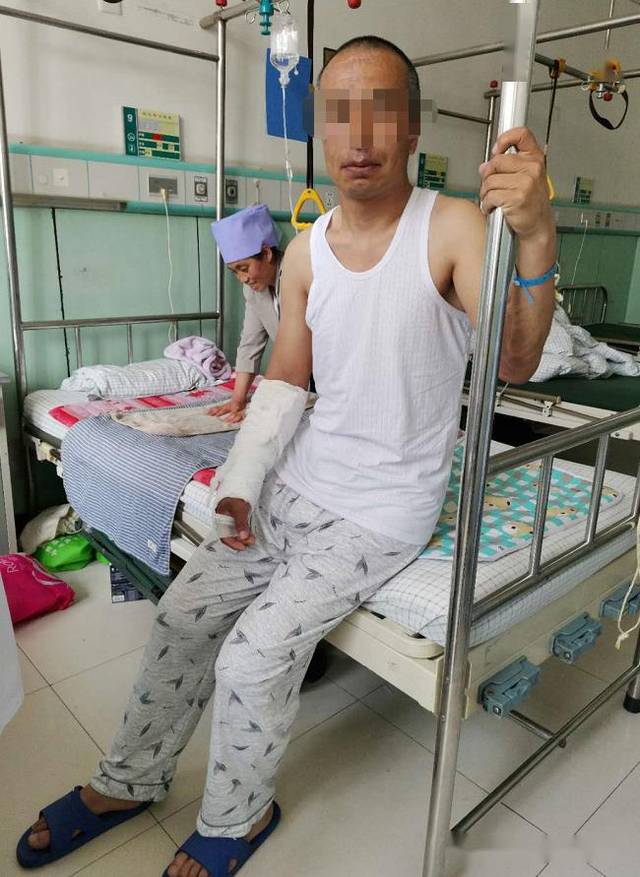 西吉县人民医院成功救治一名车祸致全身8处粉碎性骨折