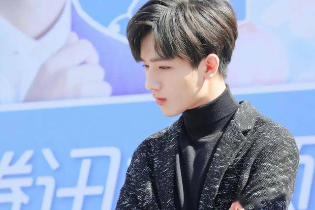 演员李宏毅被限制高消费，涉案金额超1118万引关注