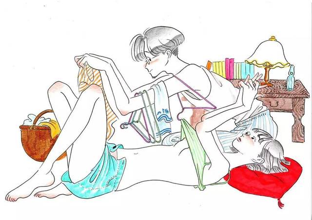 她画的小情画 清新脱俗 作品往往是寥寥几根线条拼接 轻柔的浅色搭配