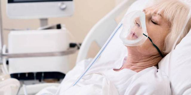 如何帮助癌症患者缓解呼吸困难?