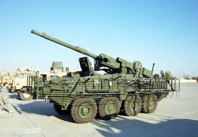 m1129装甲迫击炮车 每一个"斯特赖克"战斗旅均配备一辆m1129,搭载m