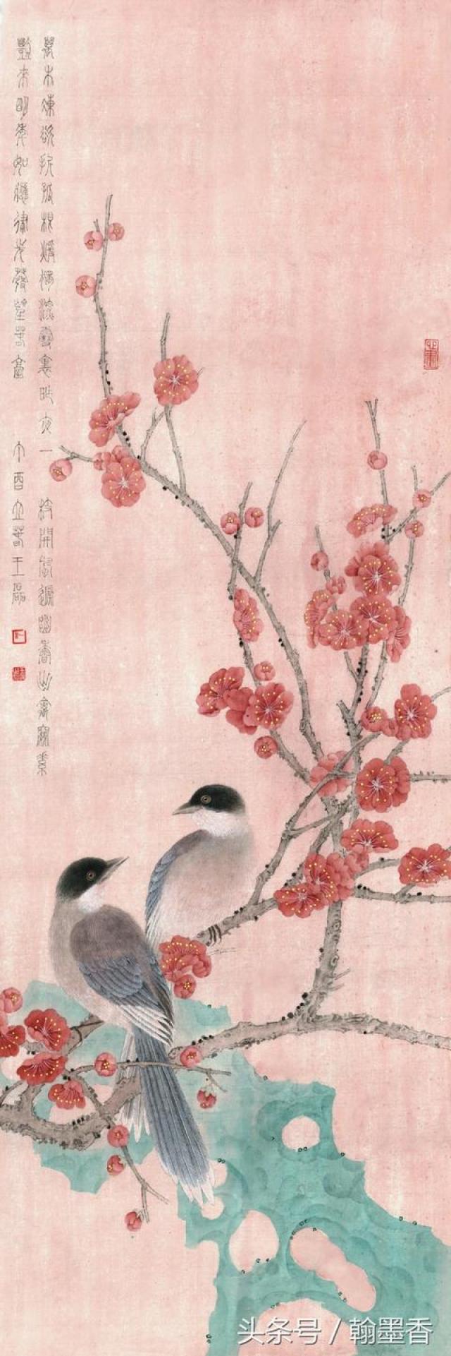 两只喜鹊的深情凝望,是否让您联想到生活中"梅花香自苦寒来"的喜悦!