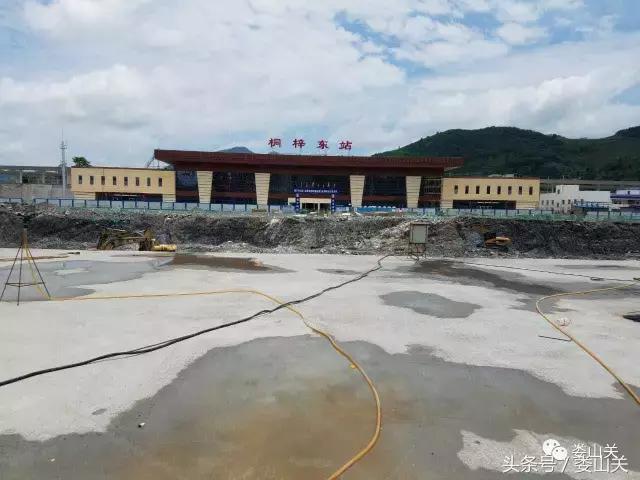 遵义桐梓:高铁东站建最大停车场