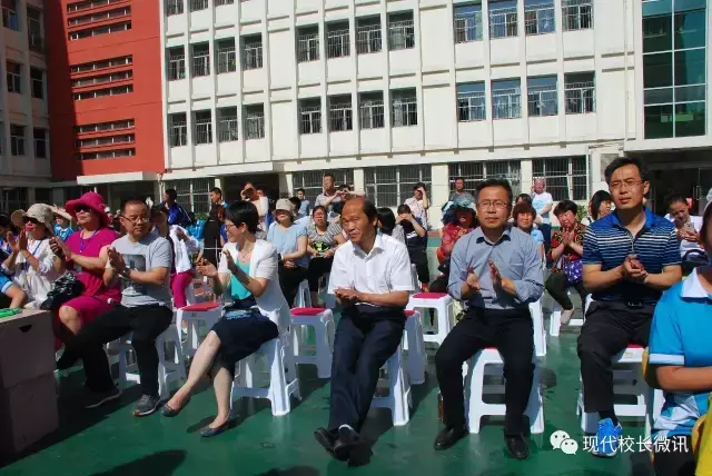 太原市聋人学校举行庆"六一国际儿童节"联欢活动