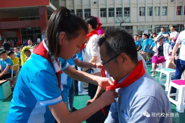 太原市聋人学校举行庆"六一国际儿童节"联欢活动