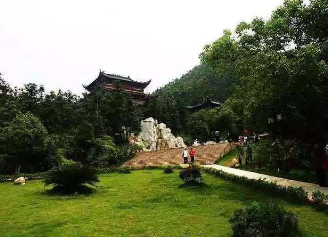 南昌新建区:寻梦山水间,筑梦之旅程,梦山风景区