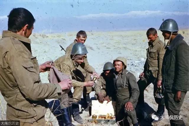 苏联士兵私人收藏的照片,通过这些照片你可以了解当时入侵阿富汗的