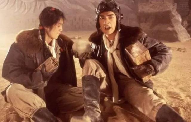 《学校霸王》 1996年,金城武在动作电影《冒险王》中实现与李连杰的