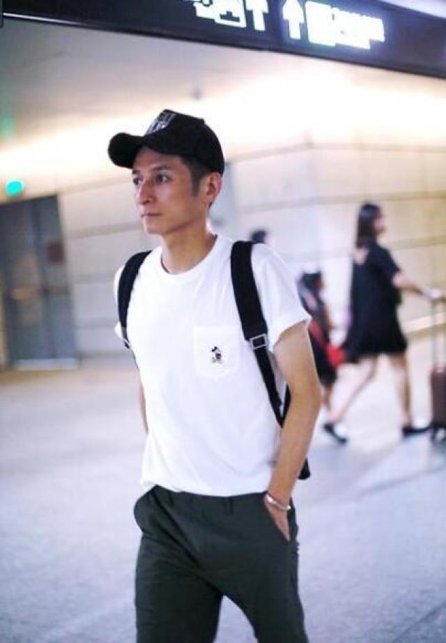 李维嘉瘦到脱相脸上只剩鹰钩鼻 暴瘦原因是这样