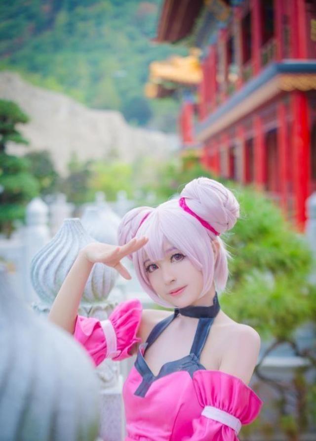 王者荣耀cosplay精选 雅典娜确实够"凶"!