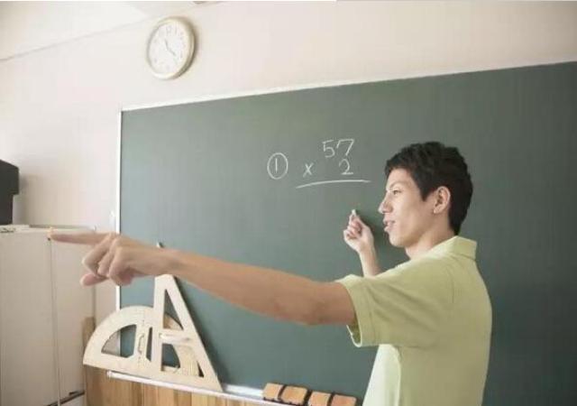 为什么有人会嫉妒我 70d5d4b2750948d7a6705e5d61bcba02.jpeg