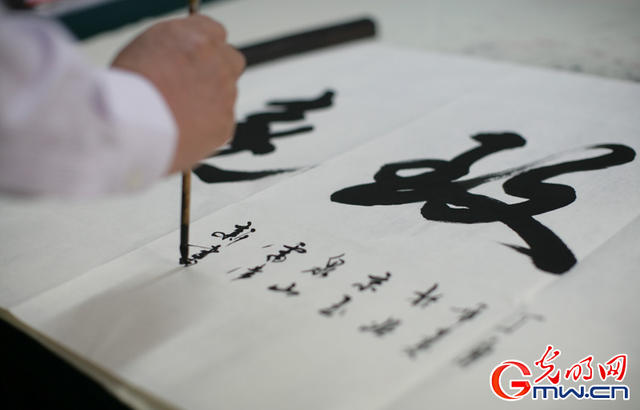 草书的诞生,在书法艺术的发展史上有着重大意义,它标志着书法开始成为