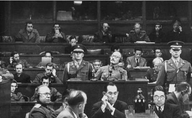 二战日本投降后,日本裕仁天皇为什么没有收到惩罚-历史频道-手机搜狐