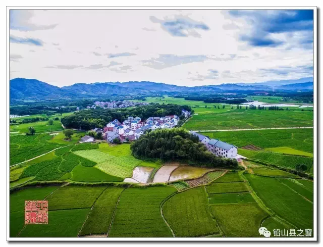 航拍铅山——铅山湖坊镇湾里秀美新村