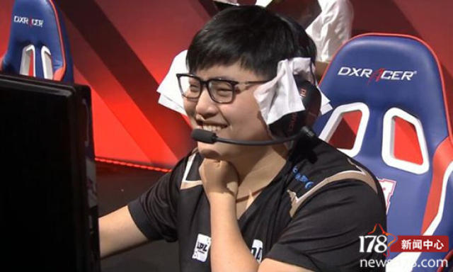 f434fec840b542a7bc5d102cfbecf86e.jpeg