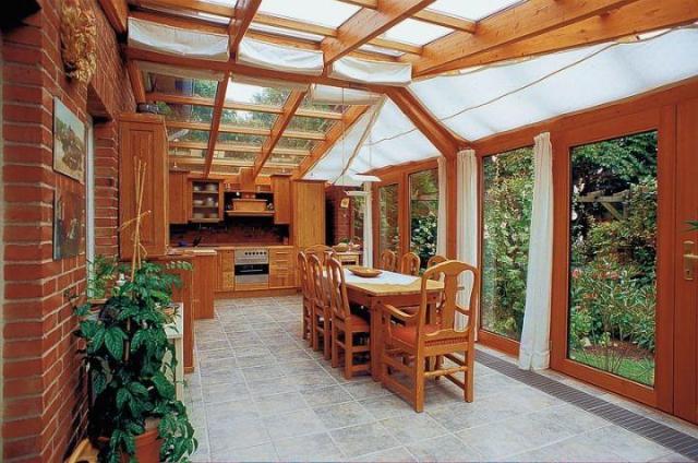阳光房实木复合:三层与多层的区别