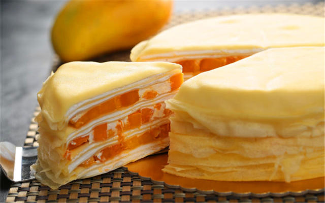 平底锅就能做出来的法式甜点——芒果千层蛋糕!款待亲朋必备佳品