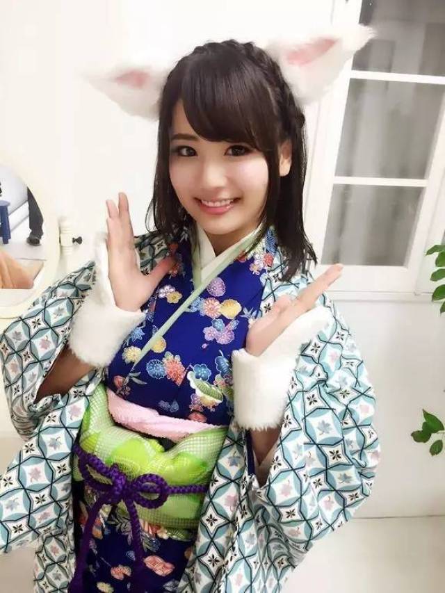 美图丨akb48平嶋夏海沉寂后 推出f奶新写真