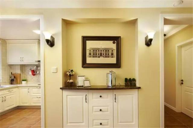 入户玄关柜装修效果图轻奢 ee89489191974b62ae8d8bba7f8e0227.jpeg