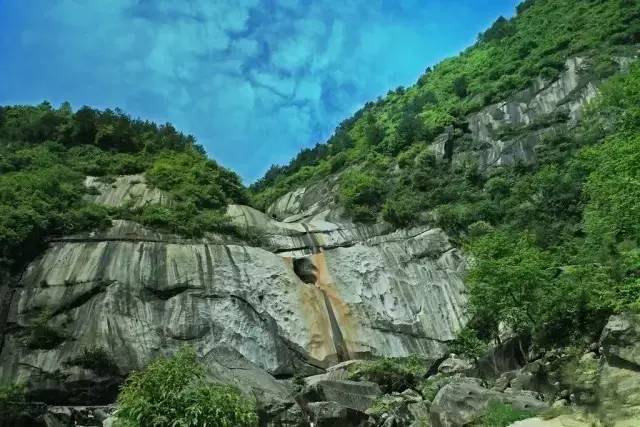天龙关风景区 天龙关风景区,号称