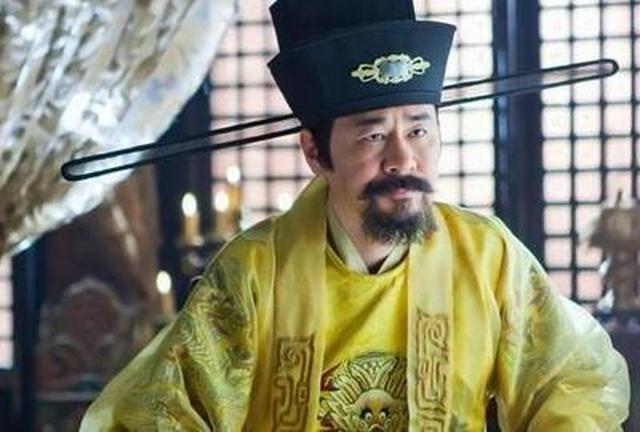 据宋史记载,赵匡胤去世的前一个晚上,将弟弟赵光义召到皇宫之中,哥俩