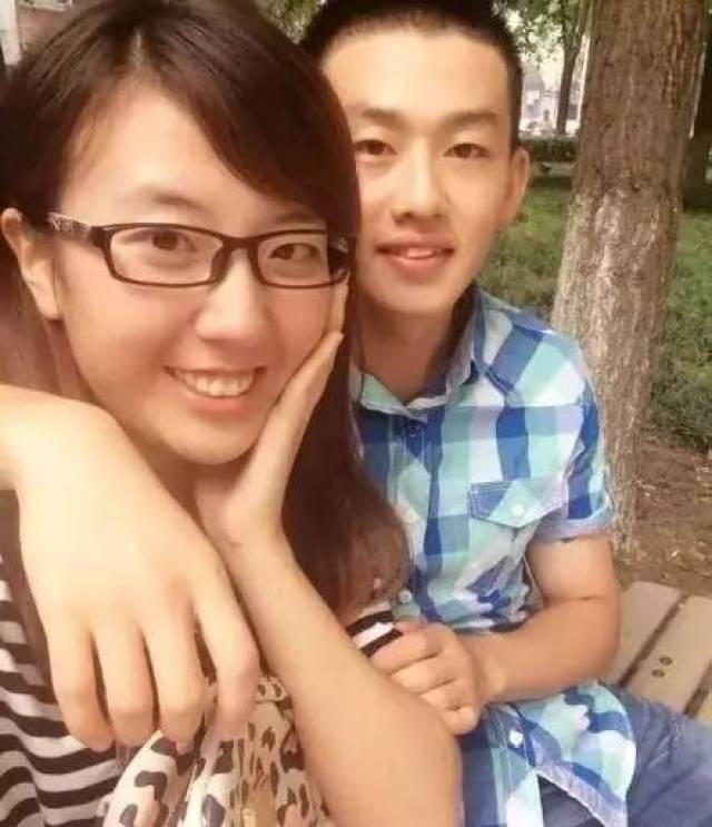 大学考上后,妍妍毕业郑州的学生守则高中高中行为规范图片