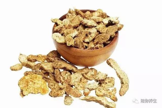 补中益气汤:以黄芪,白术,陈皮,升麻,柴胡,人参,甘草,当归为药引,煎