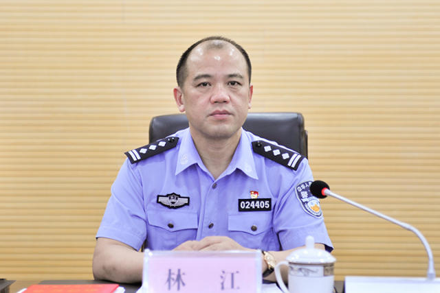 局党委副书记,副局长林江,局党委委员,副局长张剑对